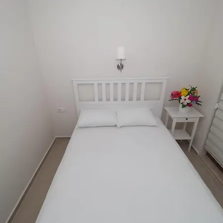 Artapart Akyaka *