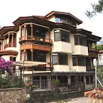 Artapart Aparthotel 4*
